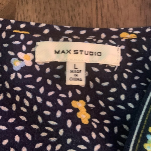 Waist Cinching Top with Cap Sleeves - Picture 5 of 6